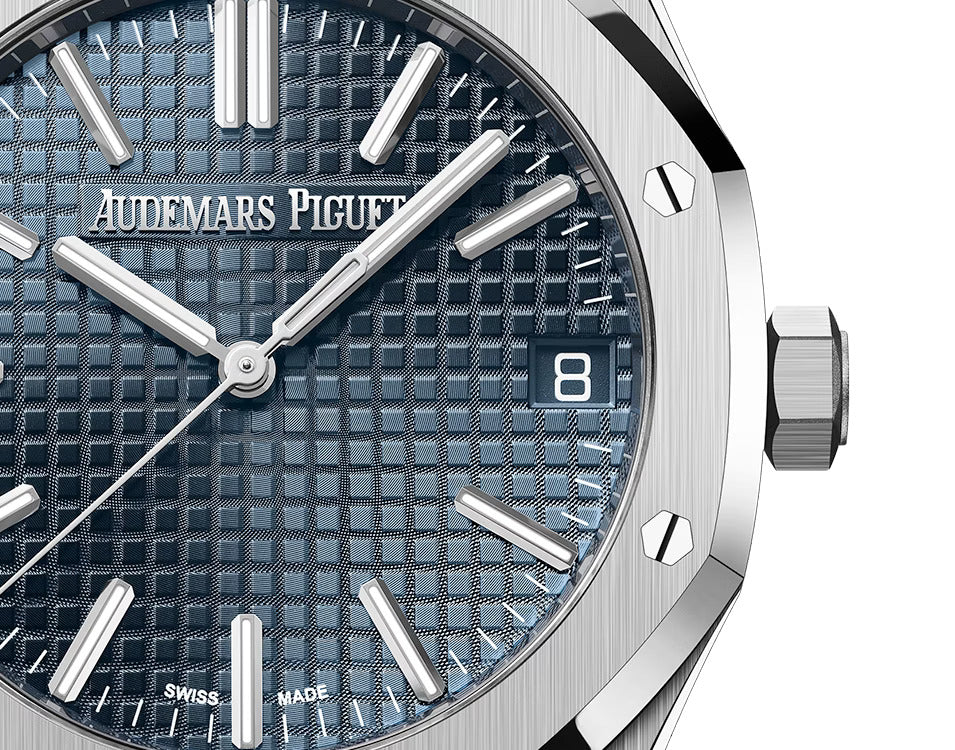 Audemars Piguet Royal Oak  Bleu nuit-nuage 50